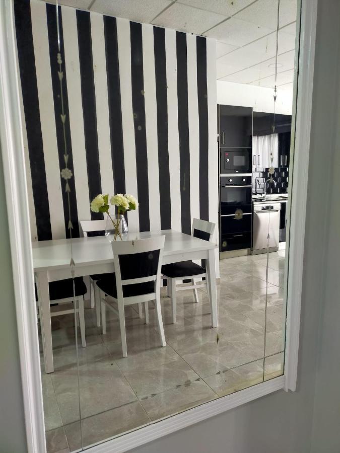 Maria Y Juan Apartamento Con Garaje Sanlucar de Barrameda Bagian luar foto