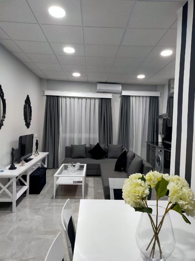 Maria Y Juan Apartamento Con Garaje Sanlucar de Barrameda Bagian luar foto